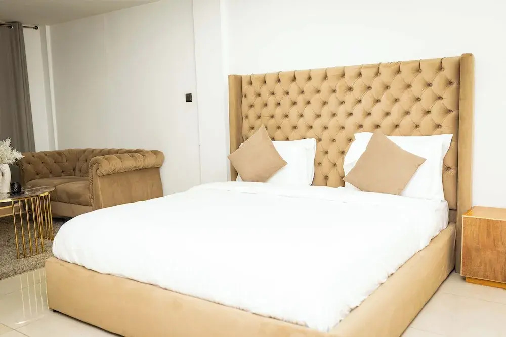 Libi Apartment-BlueWaters Property
