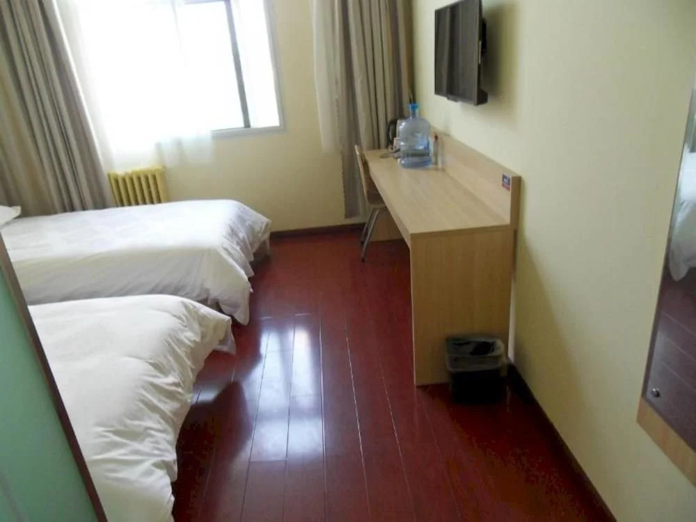 Comfortable Hotels Dezhou Canal