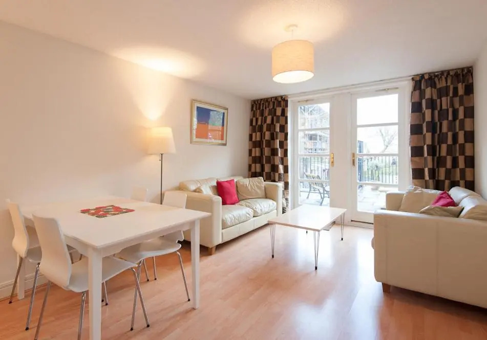 Old Town Castle Apartment