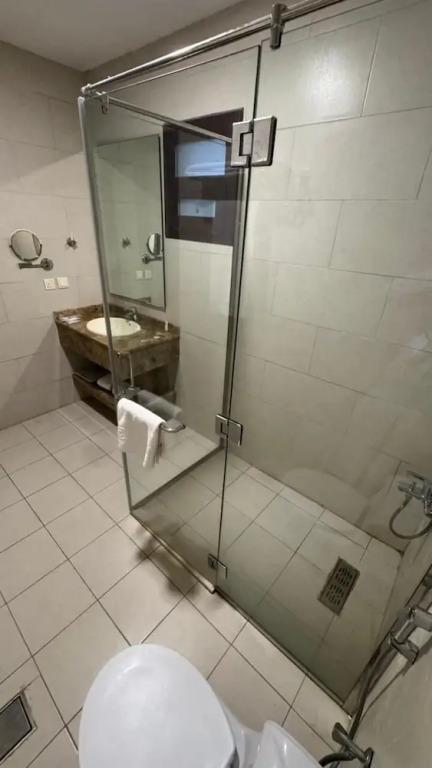 Continent Hotel Al Uqayr