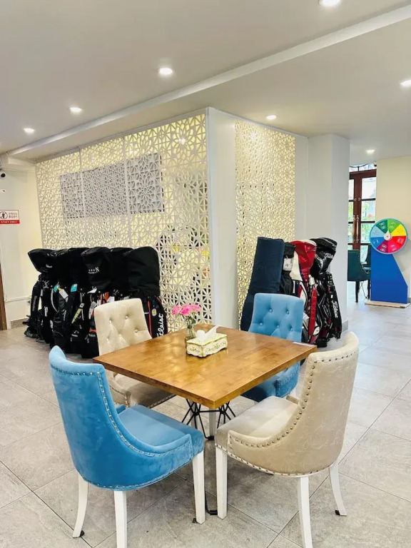BALLANTINE HOTEL Phu My Hung- SECC
