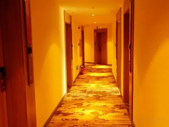 Zhe Fei Hotel (Changzhi Chenghuang Temple)