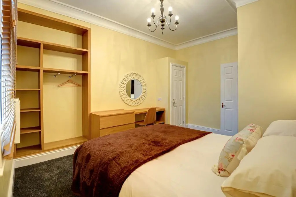 Chiltern Guest House