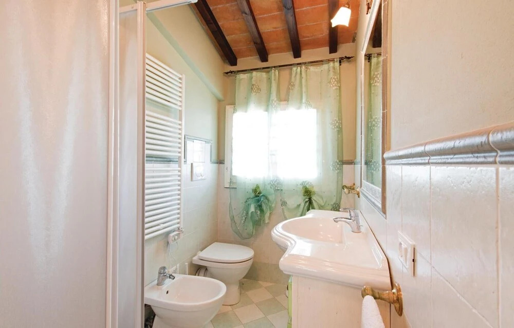 Lovely Home In Castelfiorentino -Fi