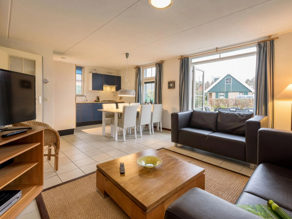 Detached House With Dishwasher Near the Sea