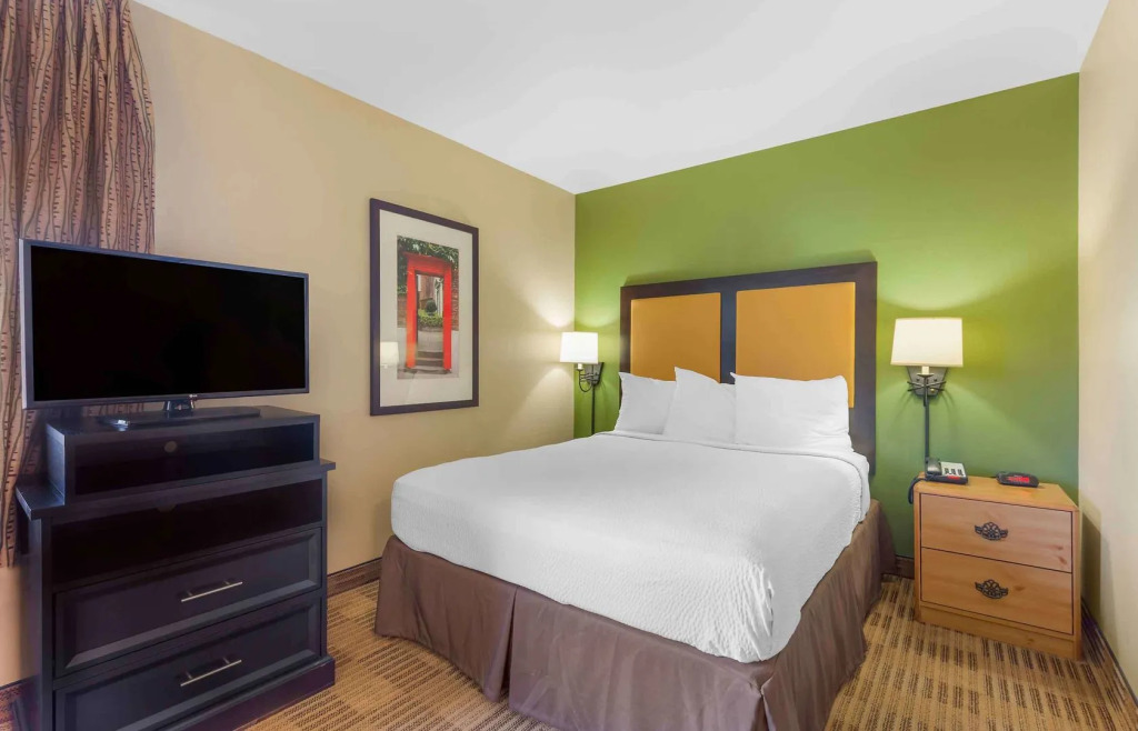 MainStay Suites Washington Dulles Airport