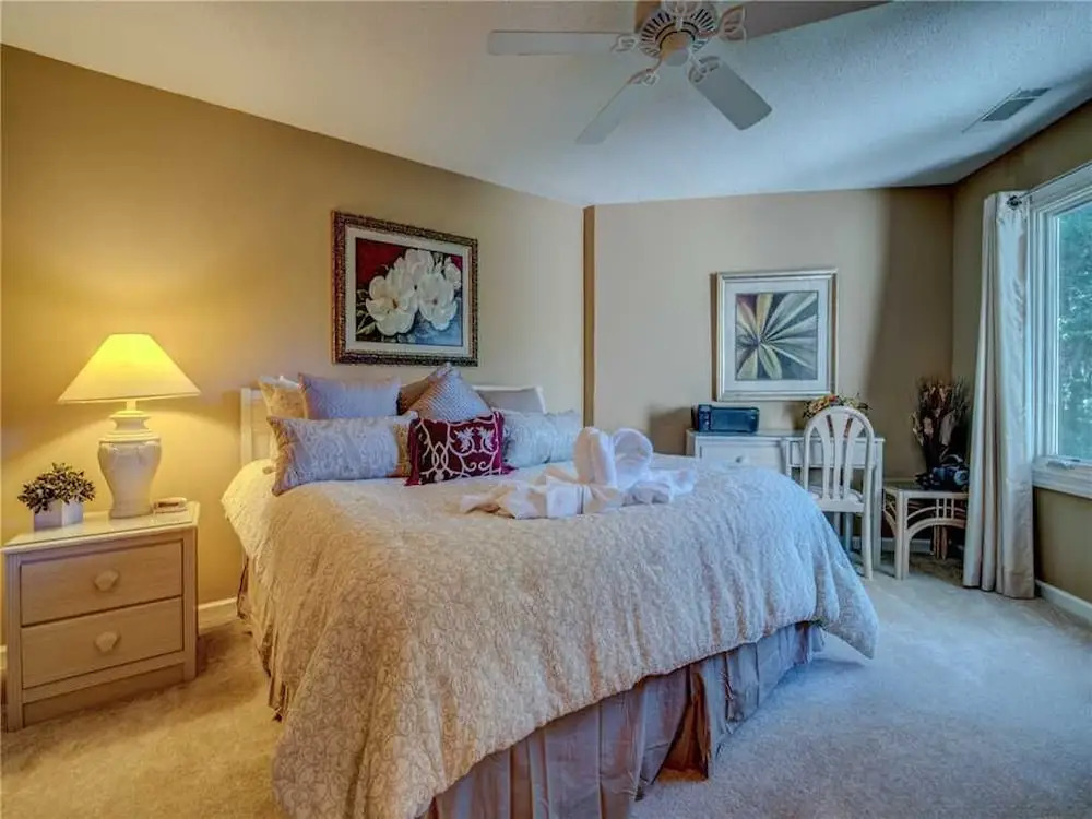 Colonnade Club 200, 2 Bedrooms, Sleeps 4
