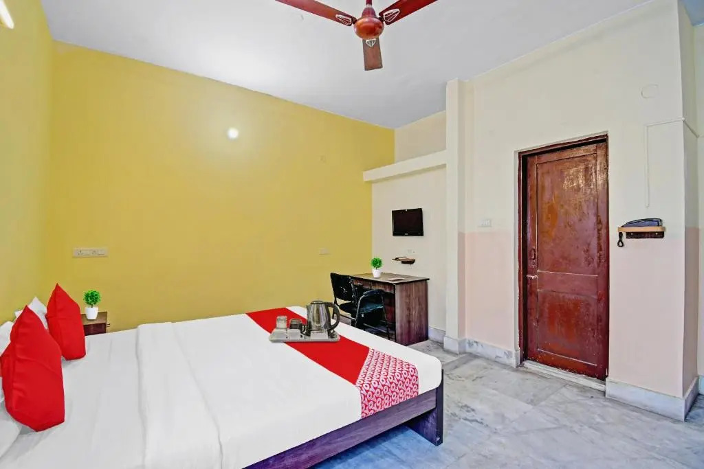 OYO 91278 Indrani Inn