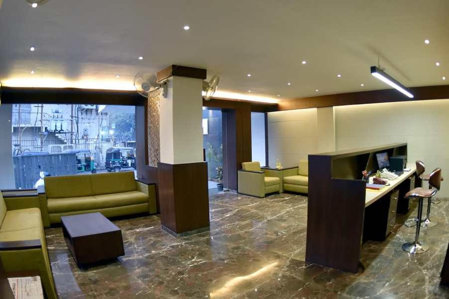 Hotel Skylight