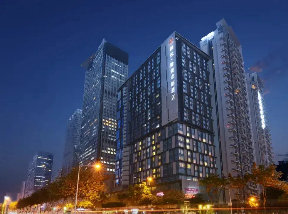 Отель Zhenyue Longbao Chengdu Taikoo Li Branch Chunxi Road