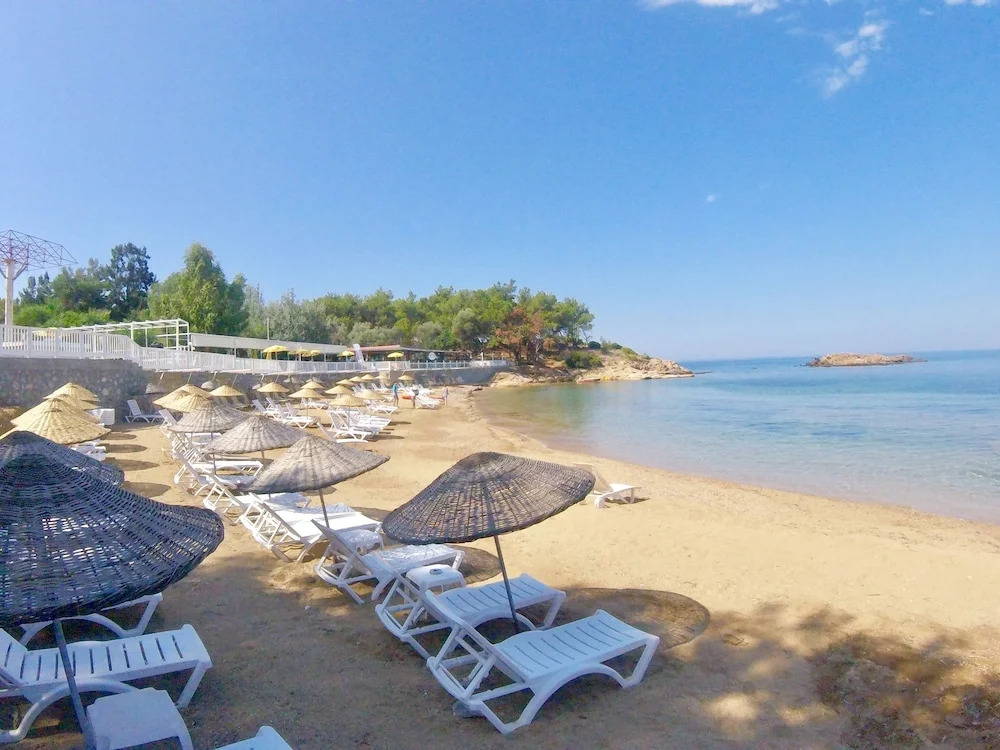 Rainbow Bay Ozdere Nature and Beach Hotel