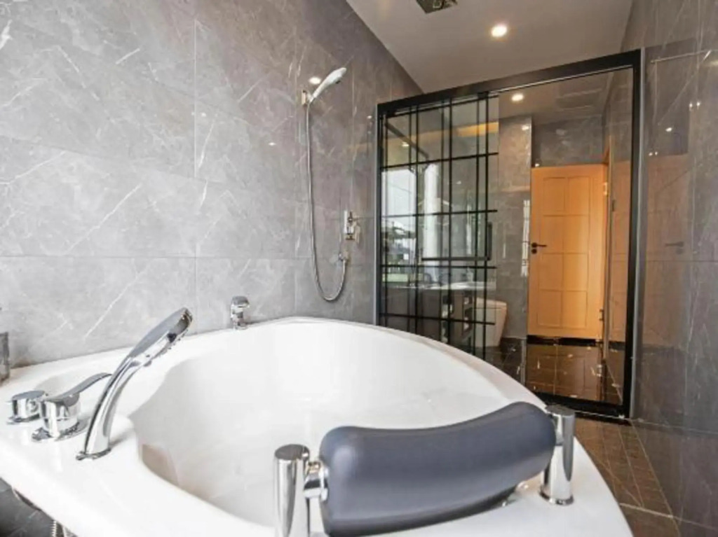 Chengdu Zhi Yu Shang The Inn Boutique (Wenjiang University Town store)