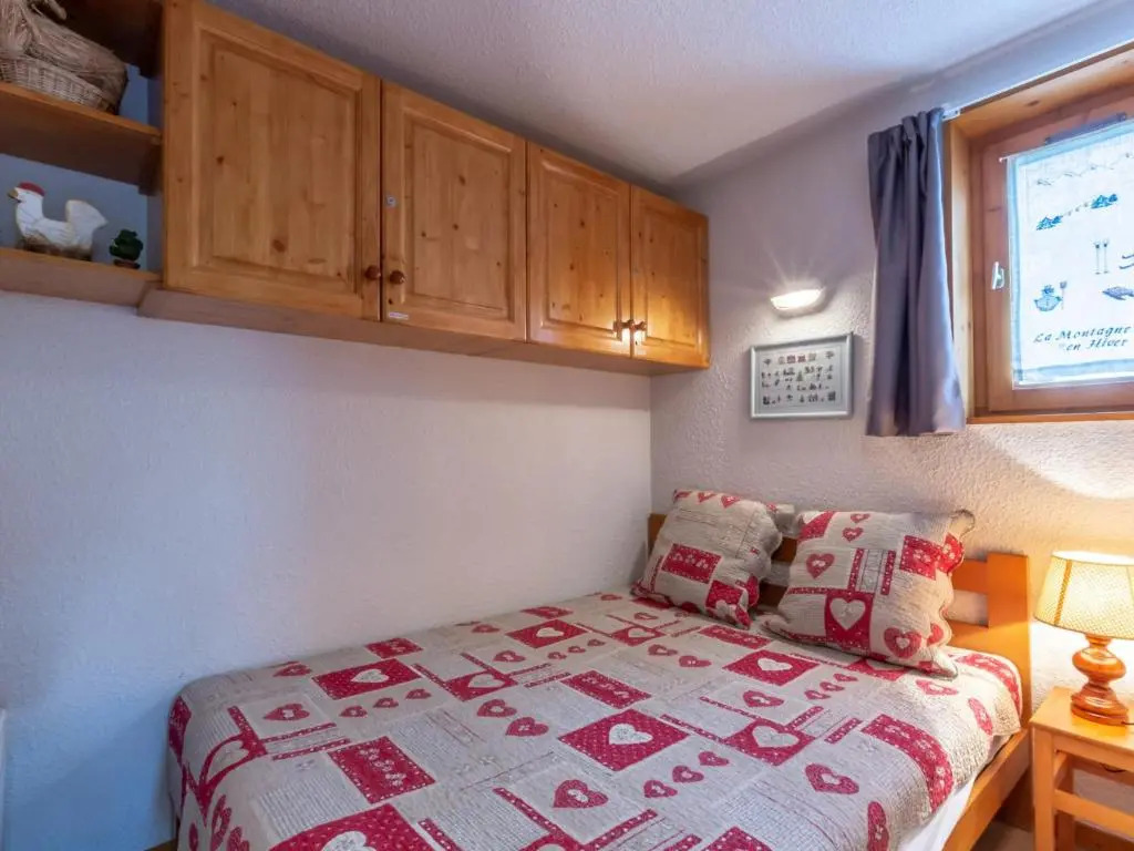 Studio cosy pour 4, proche pistes et commerces, animaux admis, parking inclus - FR-1-304-26