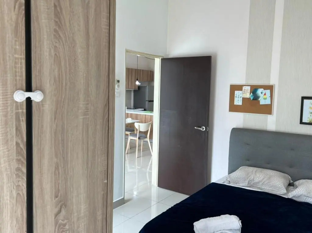 09-MODERN studio Palazio Mount Austin Homestay 3bedroom For 7PAX