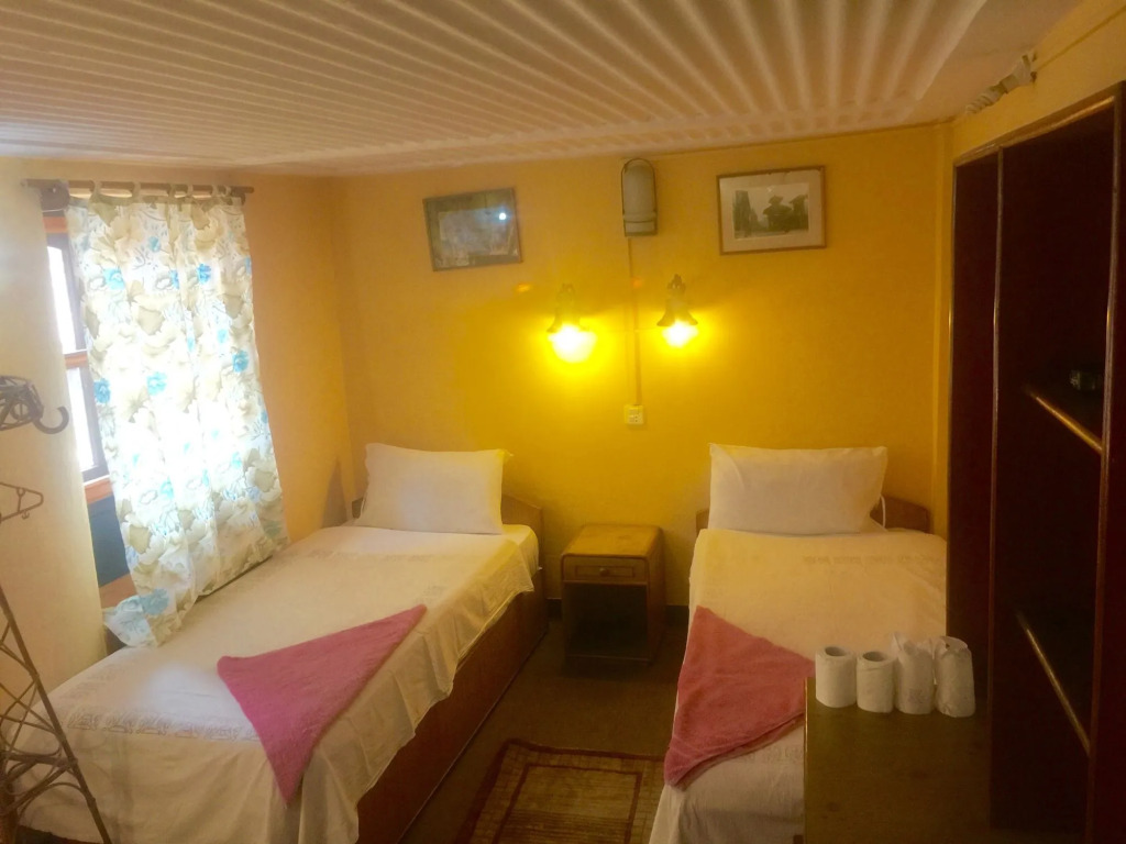 Shiva Guest House
