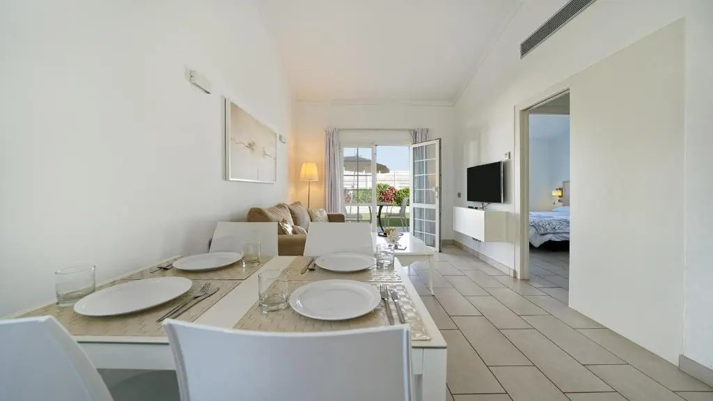 Bungalows Adonis