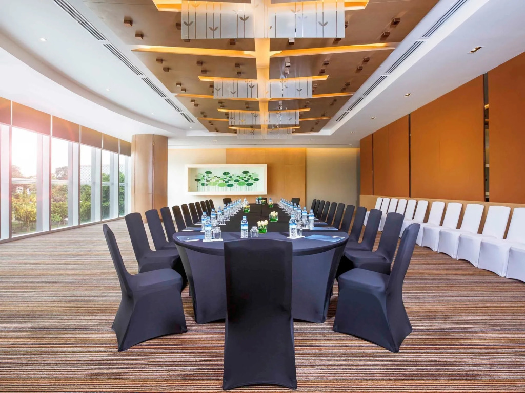 Novotel Yangon Max
