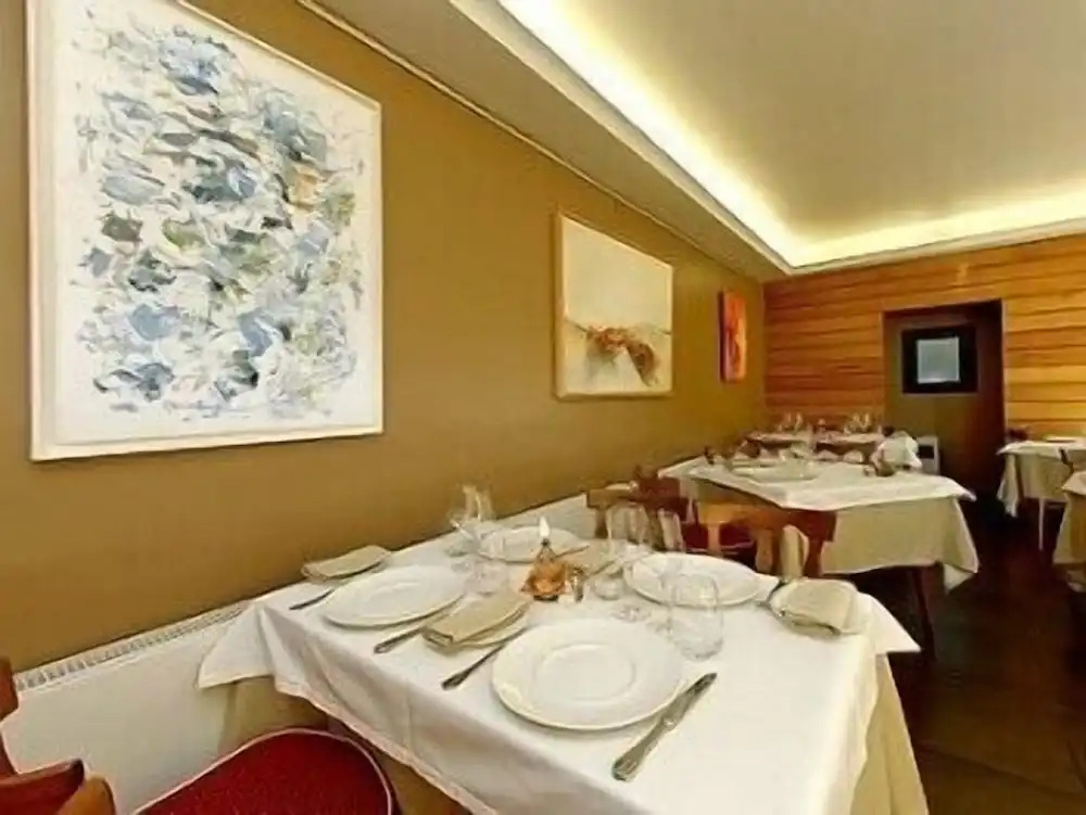 Logis Hotel Restaurant des Gorges du Tarn