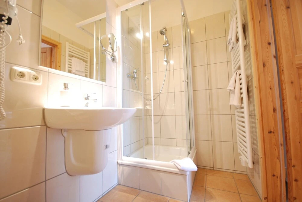 FewoZauber "Pension am Dom", Historische Apartments, Superzentral, 7min zum Schloss