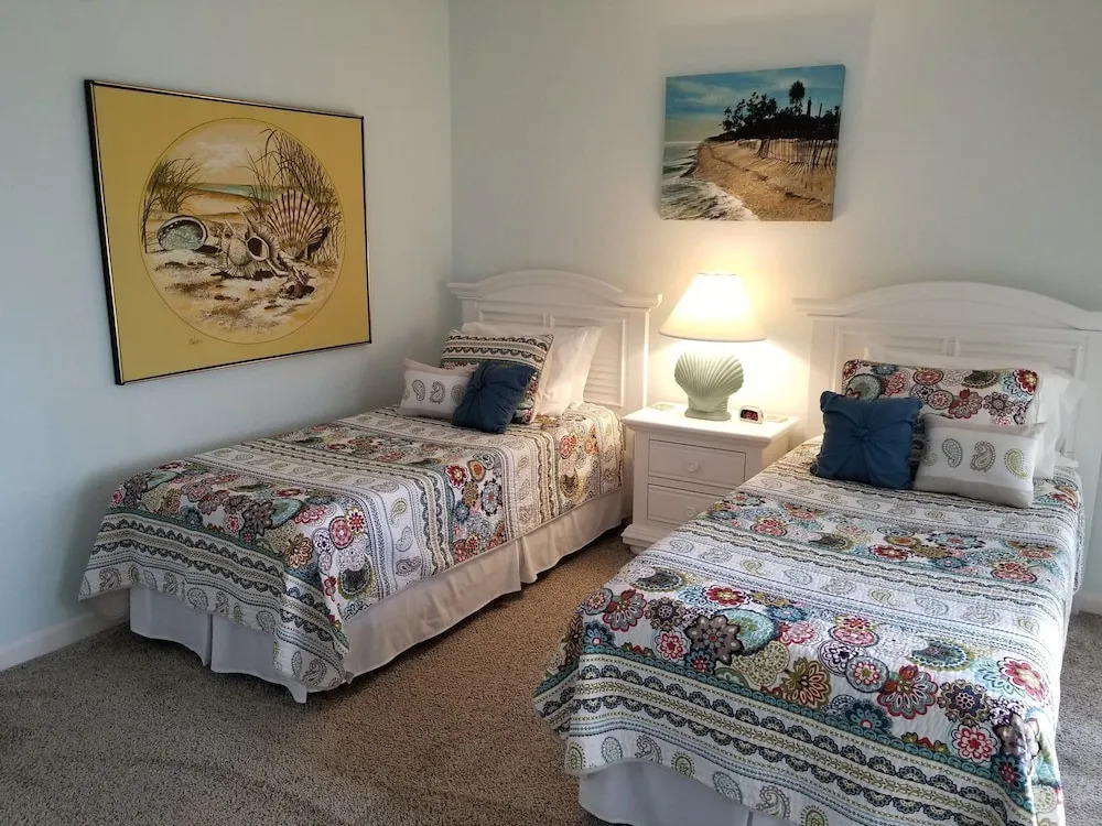 Island House D224 Condo