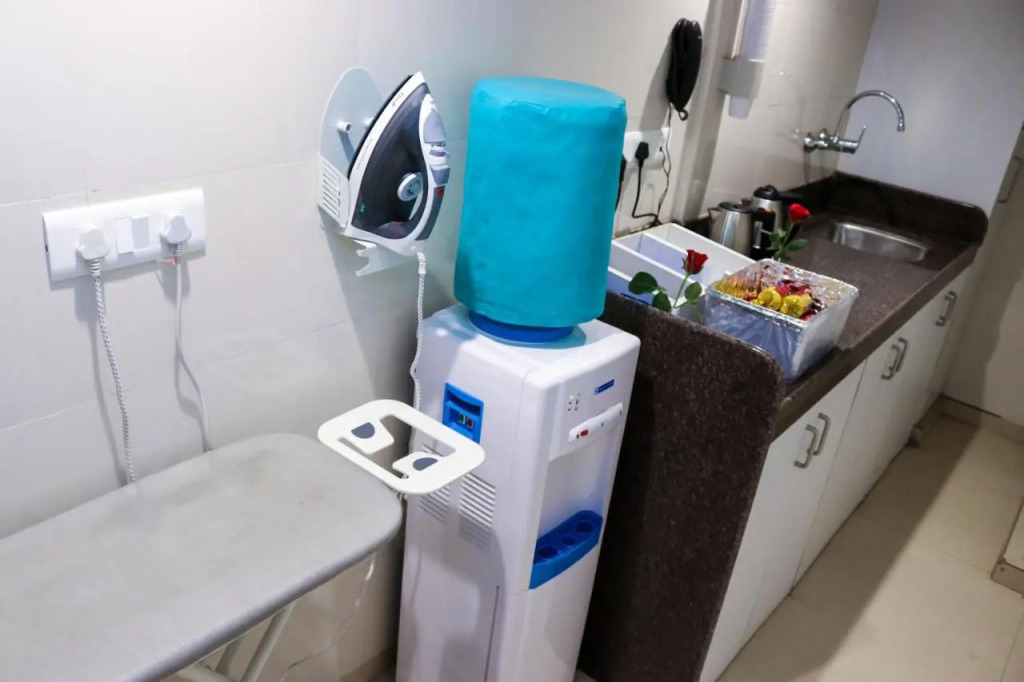 7 Apple Hotel, Vadodara