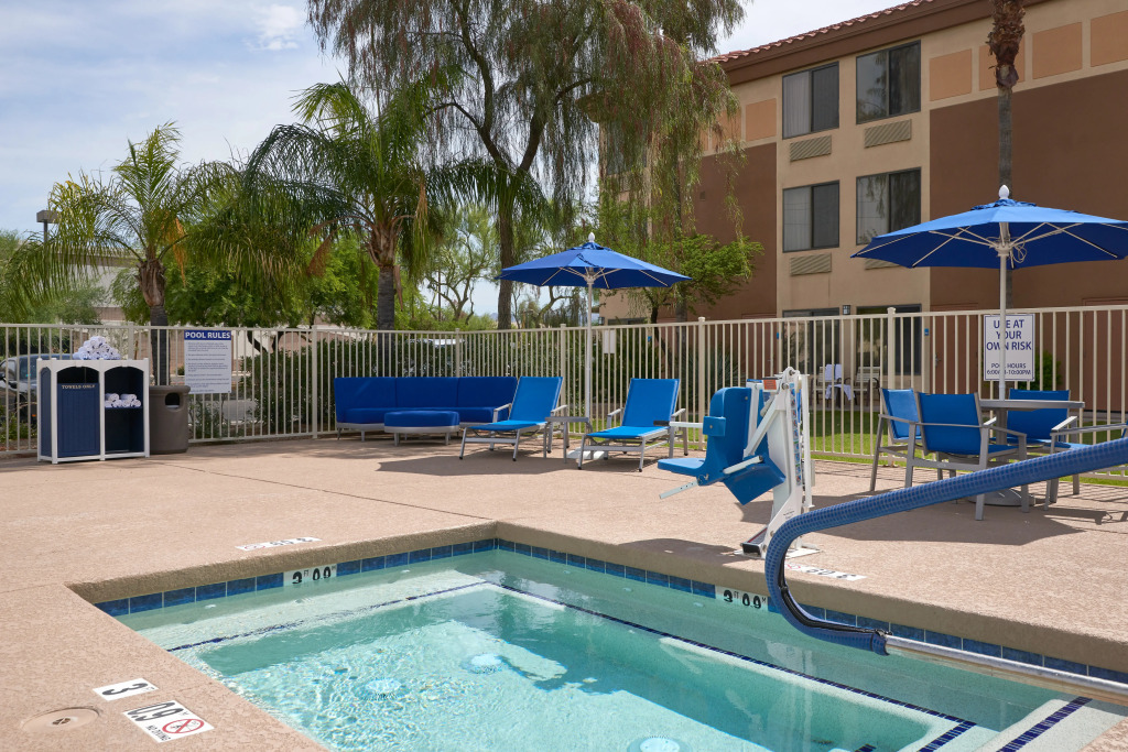 Holiday Inn Express & Suites - Phoenix North - Happy Valley by IHG