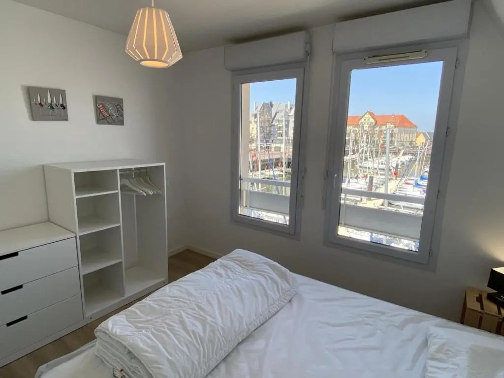 Appartement Dives-sur-Mer, 4 pièces, 6 personnes - FR-1-487-196