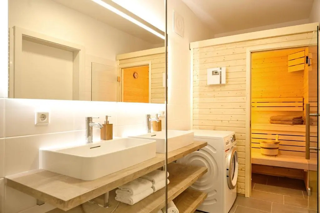 die Tauplitz Lodges - Alm Lodge A3 by AA Holiday Homes