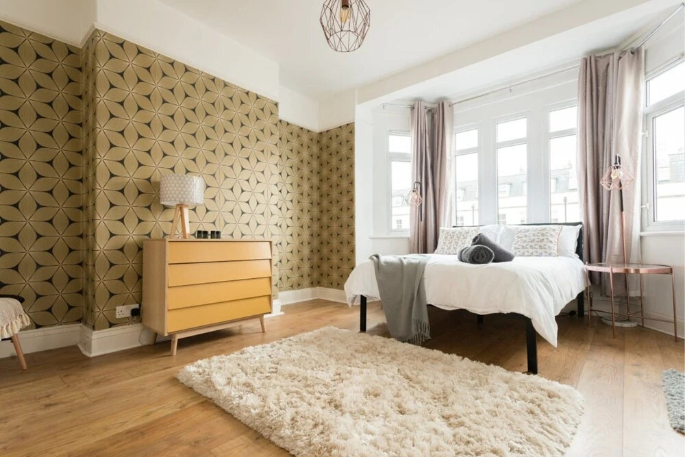 The Hive House - Large Light-flooded 6bdr Townhouse - Sleeps 13