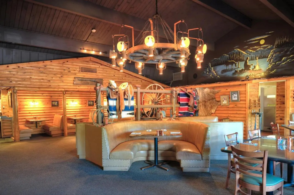 Kohls Ranch Lodge