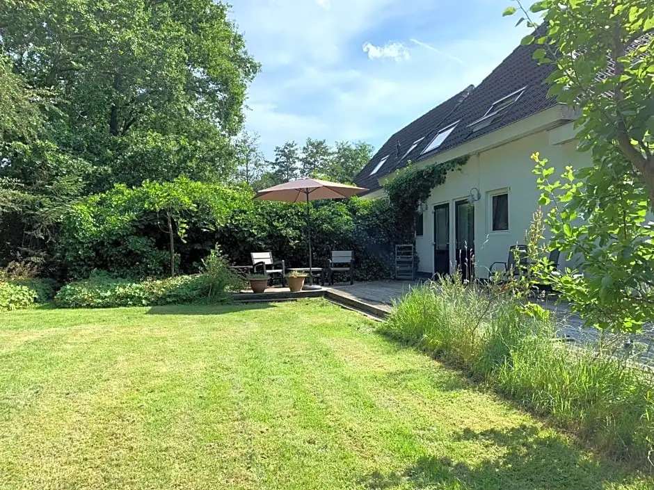 B&B Midwolde