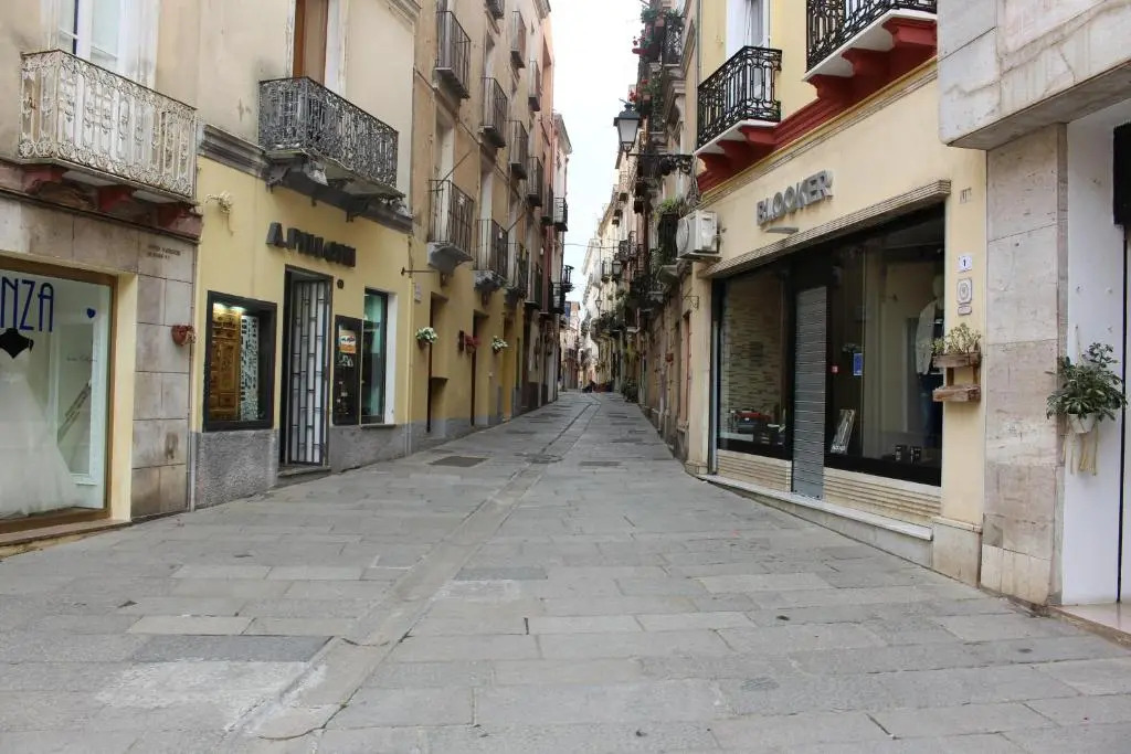 Via Cavour 19, Camere del Conte