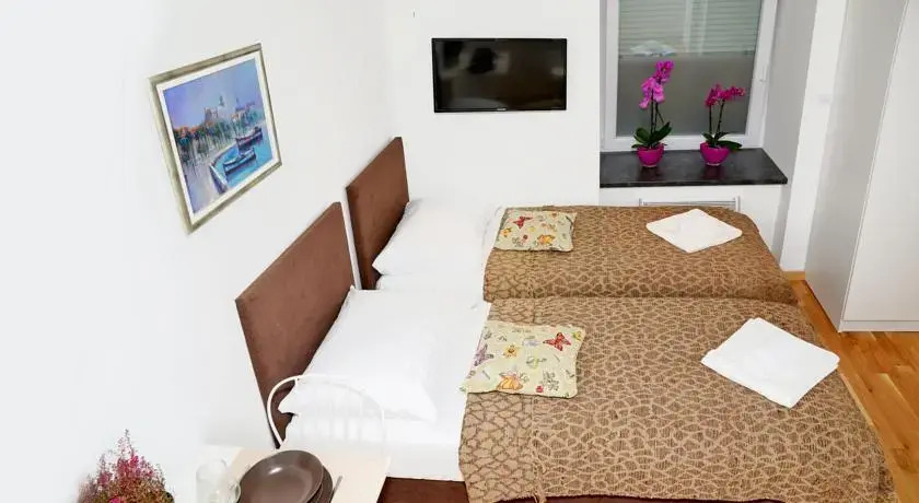 Apartment Lucy City Center Rooms