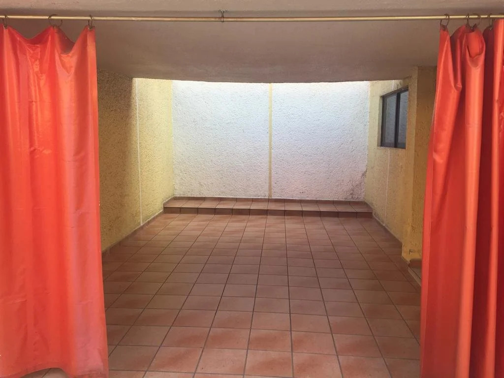 Hotel Agua Caliente