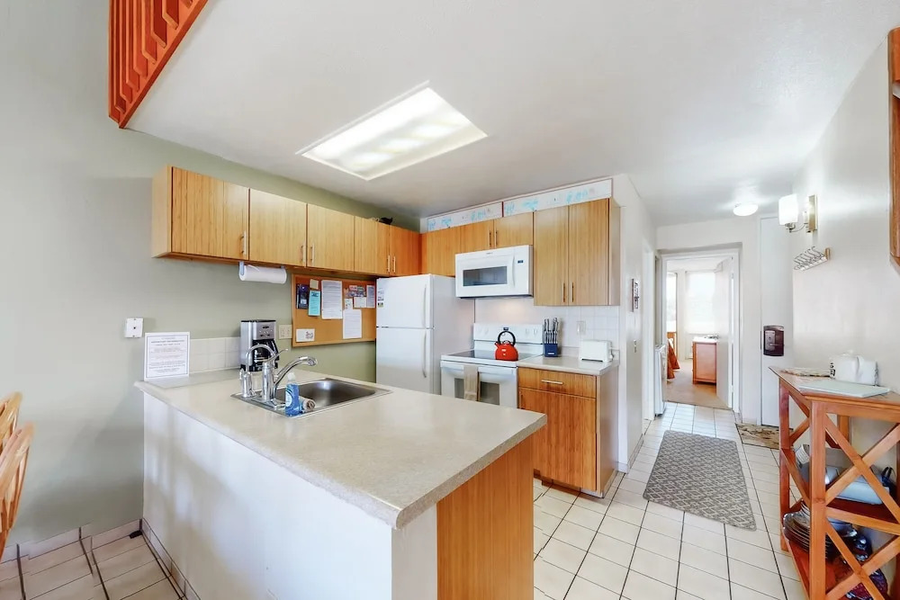 Hale Kamaole #257 2 Bedrooms 2 Bathrooms Condo