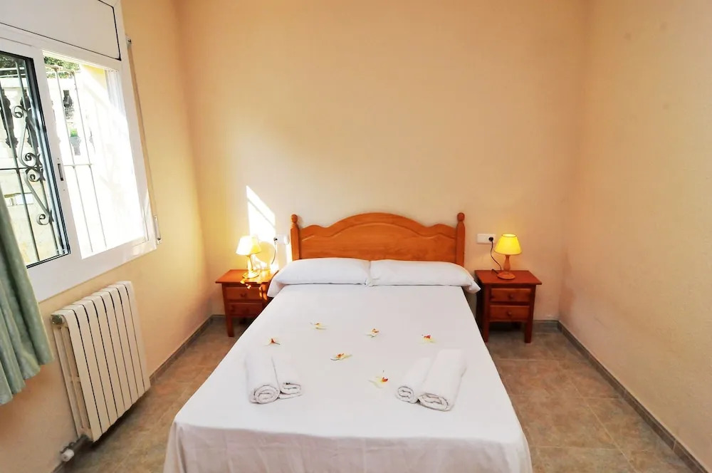 HomeHolidaysRentals Madison House - Costa Barcelona
