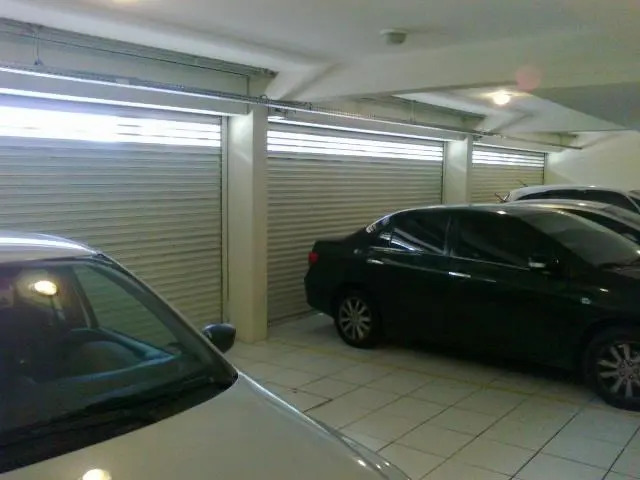 Metropolis Apart Hotel