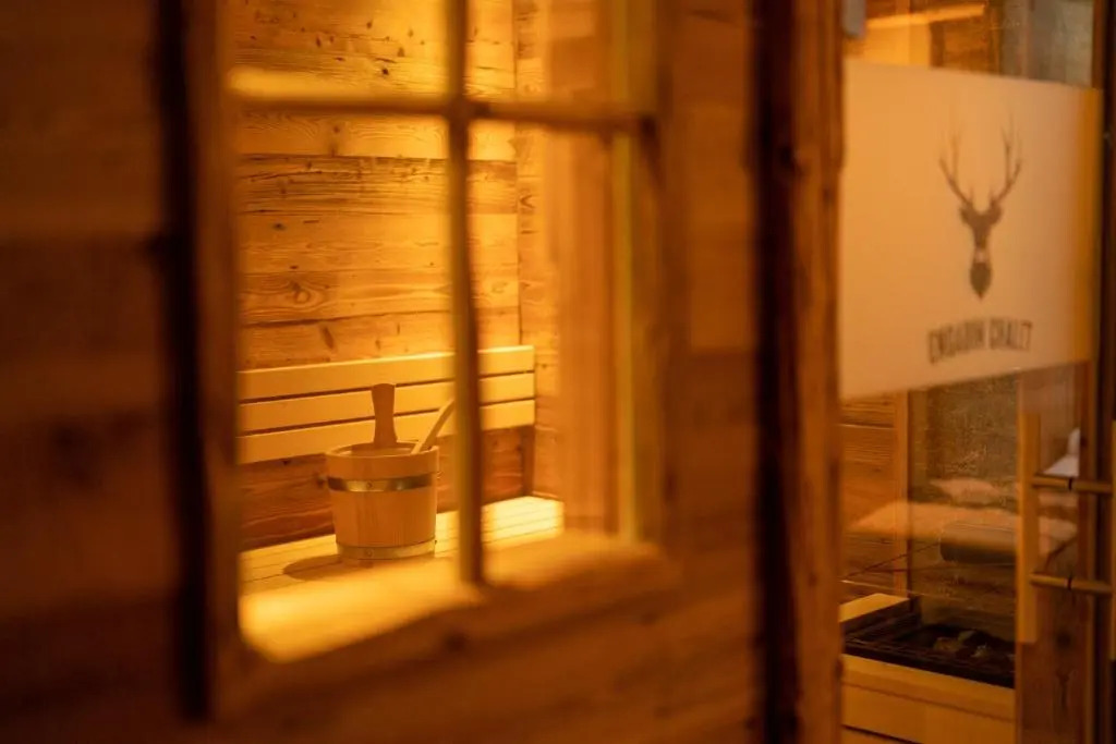 Engadin Chalet - Private Retreat & Appart -St Moritz - Val Bever