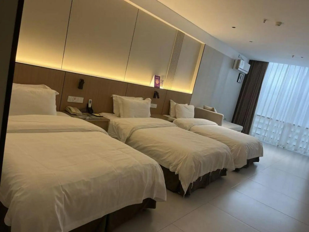Emperor Palace Hotel