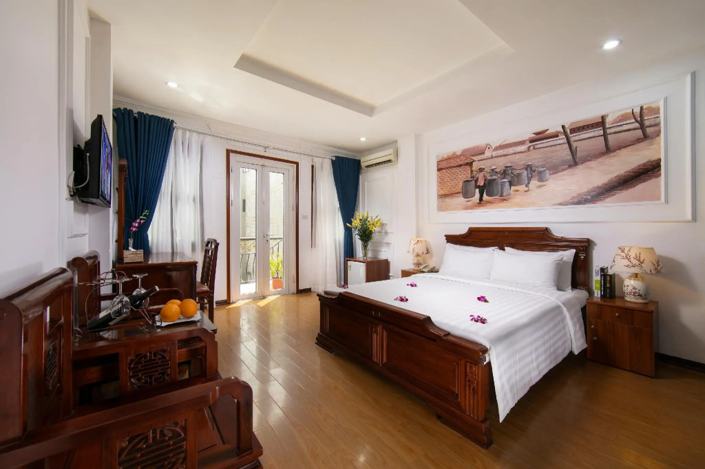 Sena Boutique Hotel & Travel