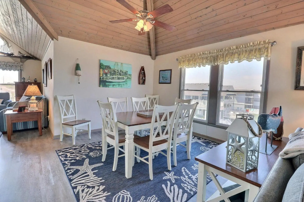 SCR3B - Scrimshaw Penthouse