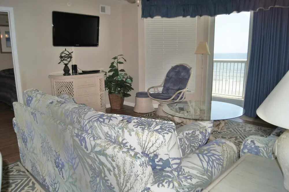 Sunrise Pointe 4F by RedAwning