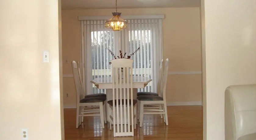 Ithaca Vacation Houses - Hickory Place