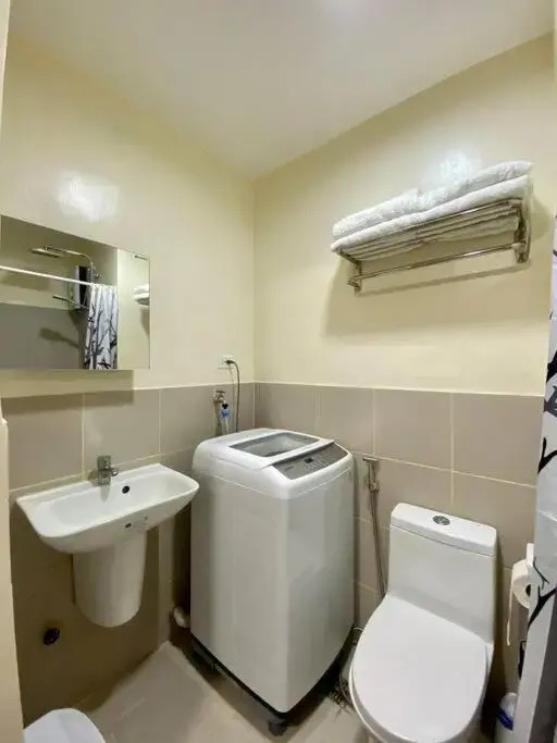 Cozy Place at 1230 South Residences SM Southmall