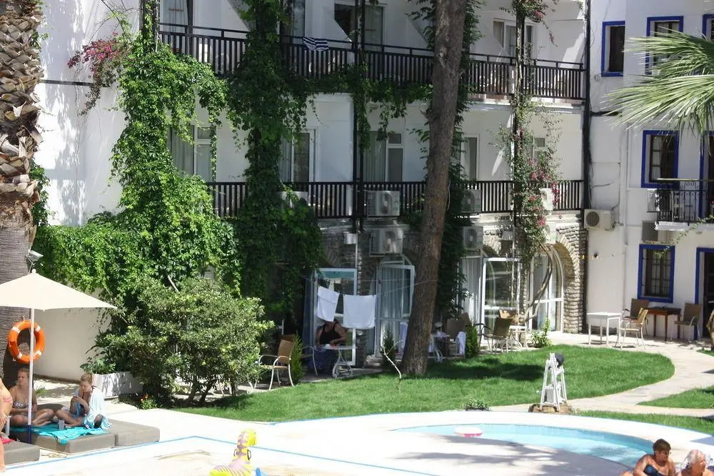 Sami Plaza