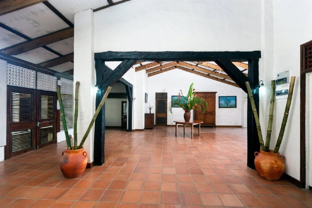 Stonefield Villa Resort