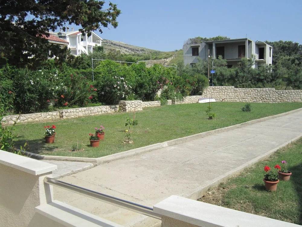 Lovely Apartment With Balcony and Sea View, Near the Sea, BBQ for use