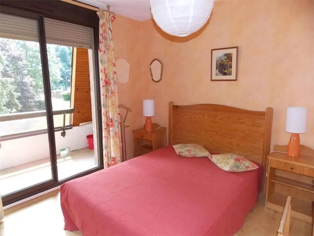 Appartement Bagnères-de-Luchon, 3 pièces, 4 personnes - FR-1-313-128