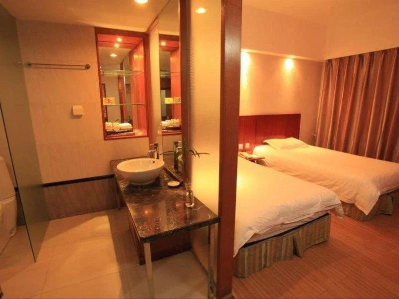 Jingyuan Hotel - Huayin
