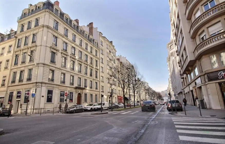 Superbe Appartement Parc Tête d'Or, 92 M2 , Parking